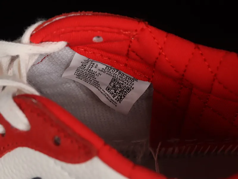 All categories Air Jordan Jordan series basketball shoes Air Jordan 1 Low Z version Air Jordan 1 Low OG "Shattered Backboard" AJ1 Joe 1 customized version white buckle shredded low-top basketball shoes CZ0790-100
